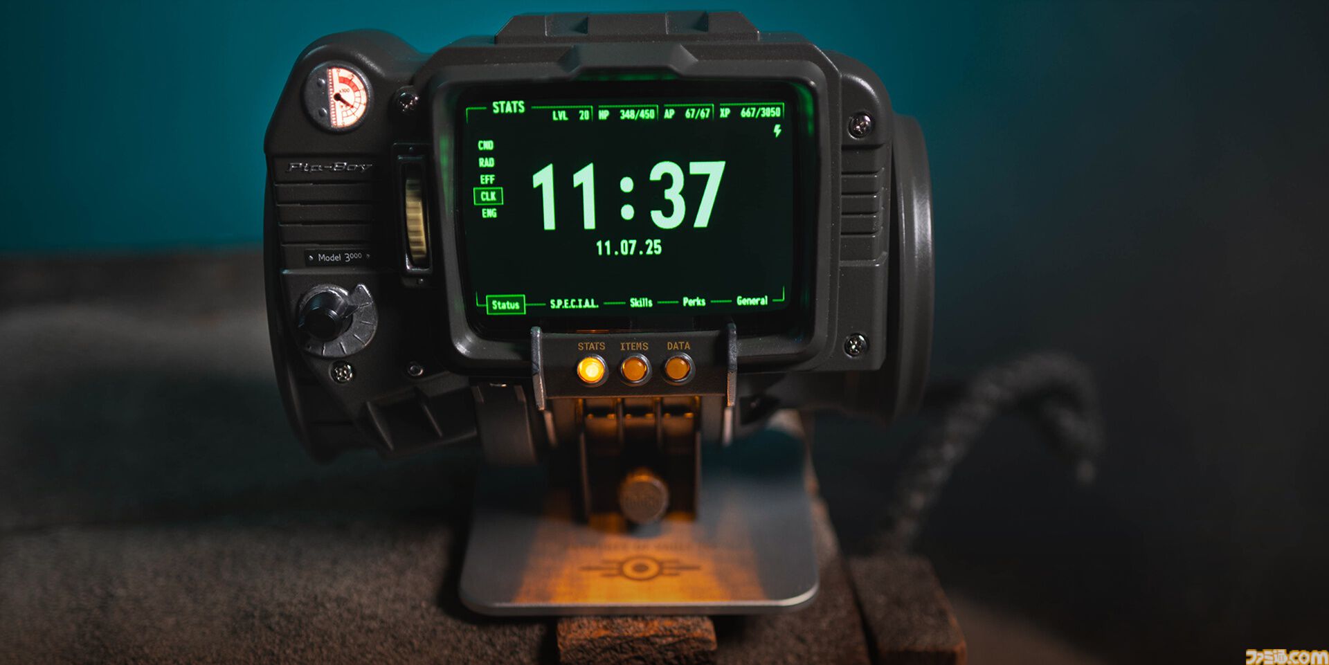 フォールアウト』Pip-Boy 3000のオフィシャルレプリカが6月19日発売