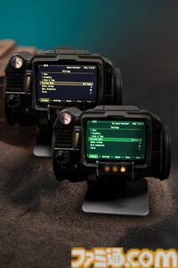 『フォールアウト』Pip-Boy 3000のオフィシャルレプリカが6月19日発売。高精細なIPS液晶ディスプレイを搭載した1:1スケール