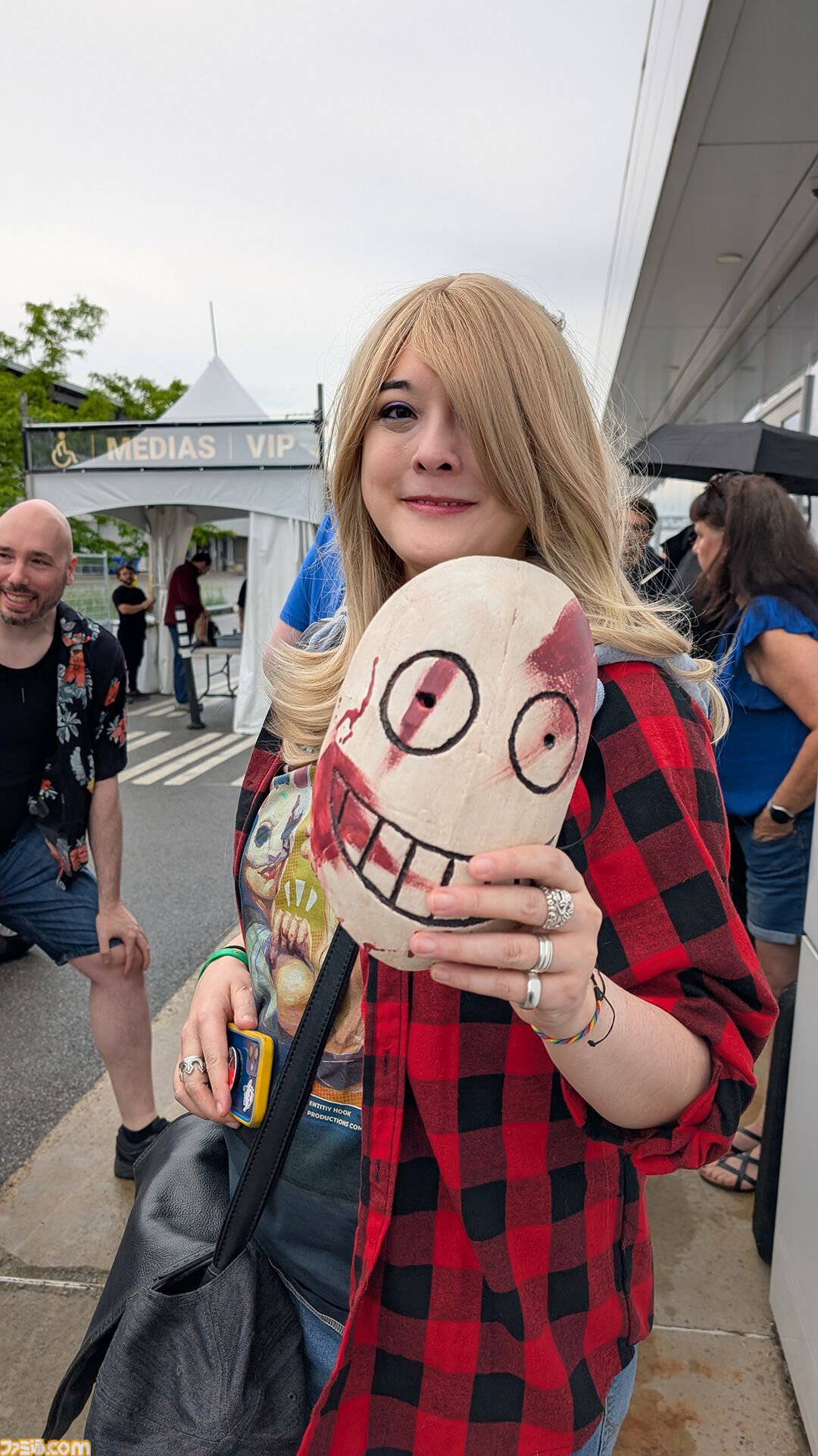 『DbD（デッドバイデイライト）』10周年をお祝いする熱気溢れるリアルイベントの模様を大量の写真とともに詳細リポート。コスプレやアート展示、ジェンソンの家も再現！