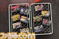 『P5X』1周年記念アトラス公式グッズがアトラスDショップで予約開始。カットイン風アクリルキーホルダーや総攻撃缶バッジなどがオシャレ