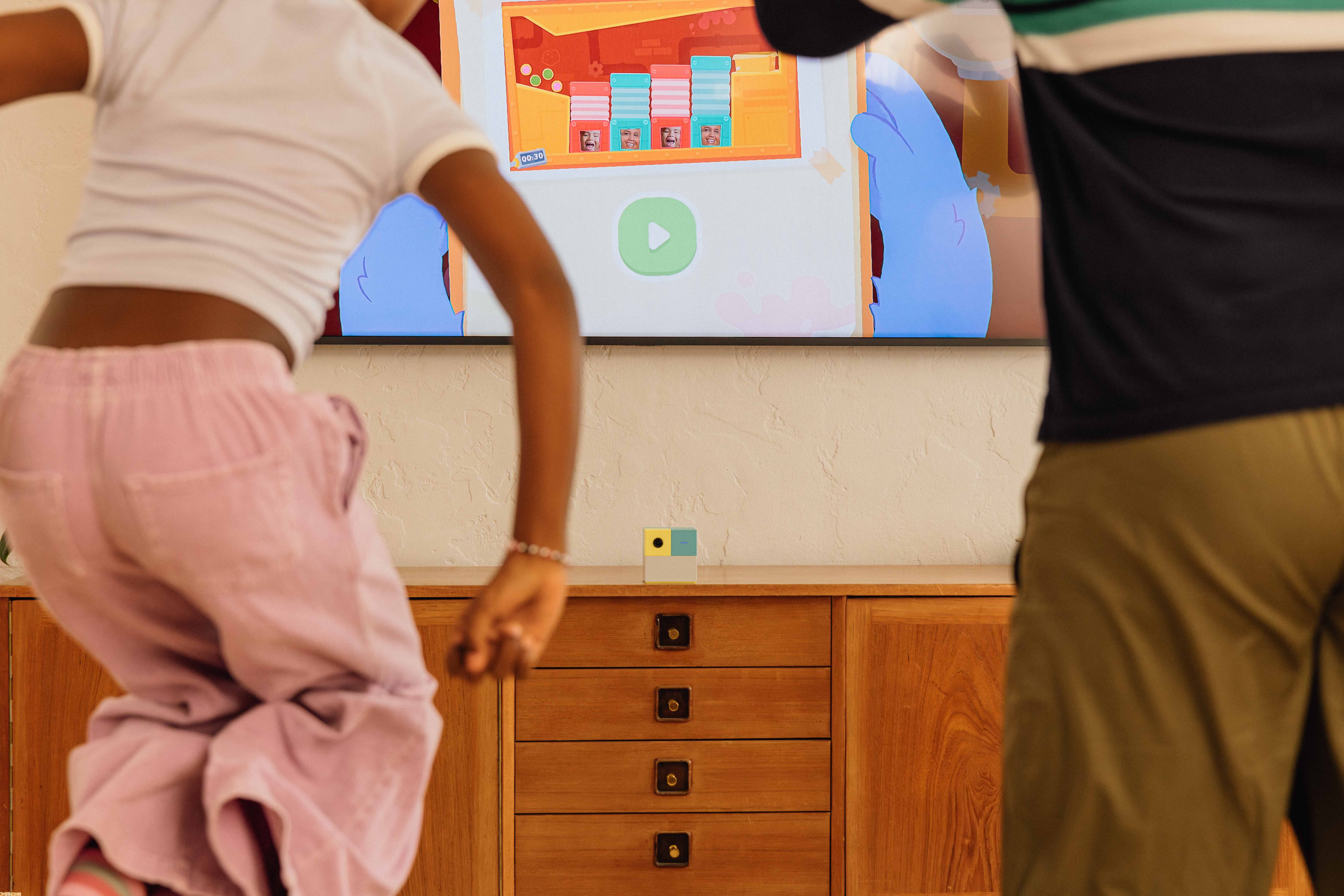 BTSの音楽がリズムゲーム『Starri』に登場。コントローラー不要の家庭用モーションゲーム機“Nex Playground”にて、楽曲を体で楽しめる