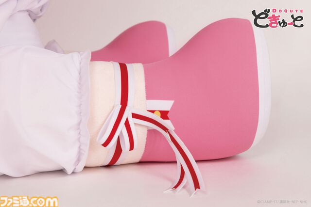 『カードキャプターさくら』の超特大ぬいぐるみが登場、高さはおよそ100cm。7月3日11時より予約開始【巨大ですわ、さくらちゃん】