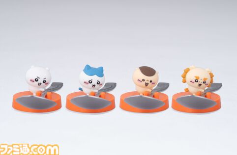 『ちいかわ』ココイチコラボが7月16日開催。ココイチのスプーンをおけるフィギュアやコラボカレー皿、オリジナル島カレーなどが登場