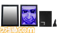 『青鬼』に襲われる恐怖の瞬間を再現できるバックライト付きミラーが怖すぎる。“背後に突然現れる”バージョンと“捕食寸前”バージョンの2種