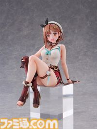 『ライザのアトリエ2』ライザの“BIGぬーどるストッパーフィギュア”がデカすぎる。デカすぎて「カップ麺の蓋を押さえることを想定しておりません」って書いてある