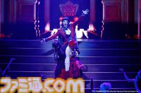 『デレミュ』第2弾“DERE of the DEAD”リポート。最後の希望を託された“りあむ”がオタクたちとゾンビの館の主に立ち向かう。客席を巻き込んだ演出盛りだくさんで没入感満点のステージ