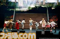 『デレミュ』第2弾“DERE of the DEAD”リポート。最後の希望を託された“りあむ”がオタクたちとゾンビの館の主に立ち向かう。客席を巻き込んだ演出盛りだくさんで没入感満点のステージ