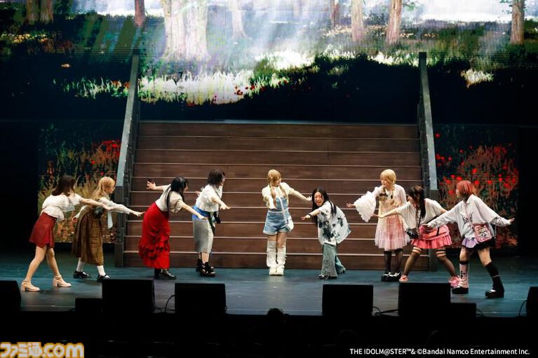 『デレミュ』第2弾“DERE of the DEAD”リポート。最後の希望を託された“りあむ”がオタクたちとゾンビの館の主に立ち向かう。客席を巻き込んだ演出盛りだくさんで没入感満点のステージ