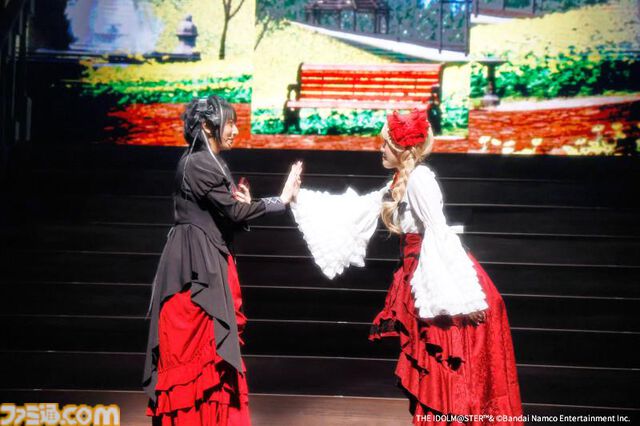 『デレミュ』第2弾“DERE of the DEAD”リポート。最後の希望を託された“りあむ”がオタクたちとゾンビの館の主に立ち向かう。客席を巻き込んだ演出盛りだくさんで没入感満点のステージ