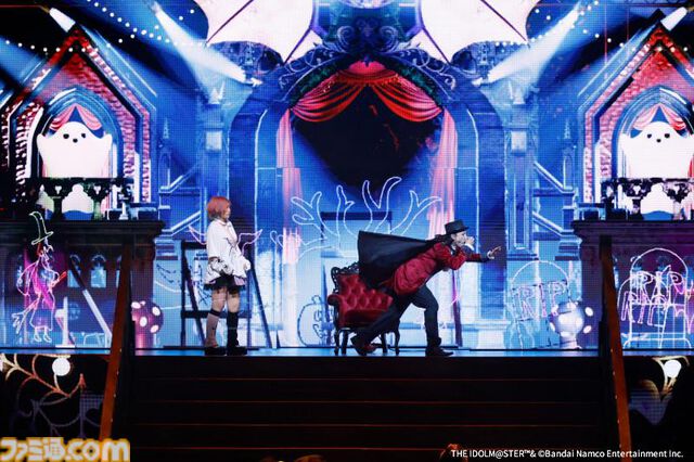 『デレミュ』第2弾“DERE of the DEAD”リポート。最後の希望を託された“りあむ”がオタクたちとゾンビの館の主に立ち向かう。客席を巻き込んだ演出盛りだくさんで没入感満点のステージ