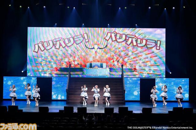 『デレミュ』第2弾“DERE of the DEAD”リポート。最後の希望を託された“りあむ”がオタクたちとゾンビの館の主に立ち向かう。客席を巻き込んだ演出盛りだくさんで没入感満点のステージ