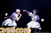 『デレミュ』第2弾“DERE of the DEAD”リポート。最後の希望を託された“りあむ”がオタクたちとゾンビの館の主に立ち向かう。客席を巻き込んだ演出盛りだくさんで没入感満点のステージ