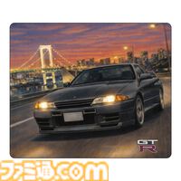 日産スカイラインGT-R（BNR32）を再現した無線マウスがリニューアルして再登場。付属するマウスパッドと専用パッケージが一新