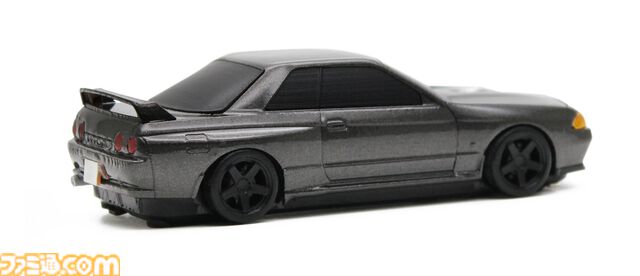 日産スカイラインGT-R（BNR32）を再現した無線マウスがリニューアルして再登場。付属するマウスパッドと専用パッケージが一新