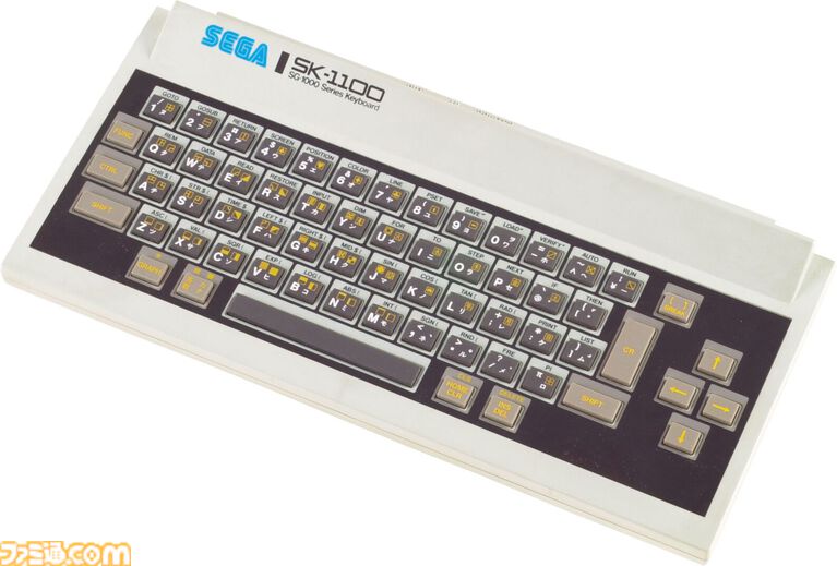 SC-3000とSG-1000が発売された日。セガが初めて発売したゲームパソコンと家庭用ゲーム機第1号。斉藤ゆう子さん出演の懐かしいCMを思い出す【今日は何の日?】