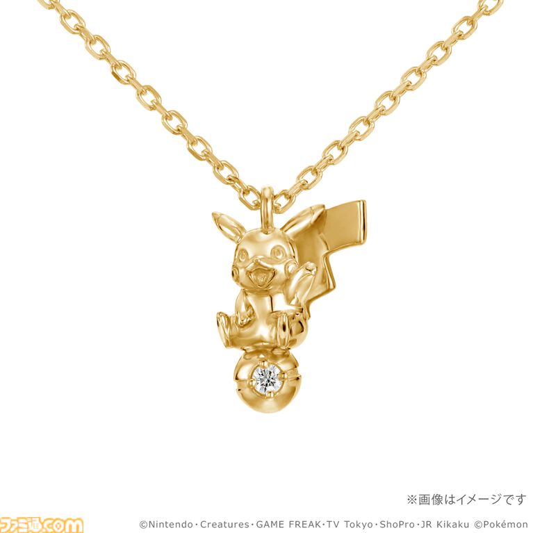 『ポケモン』30周年記念のネックレスが本日(7/10)予約開始。ピカチュウやコイキングがゴールドでリッチに立体化