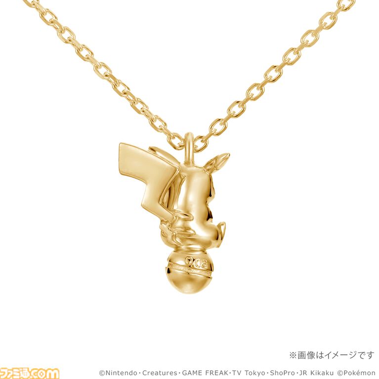 『ポケモン』30周年記念のネックレスが本日(7/10)予約開始。ピカチュウやコイキングがゴールドでリッチに立体化