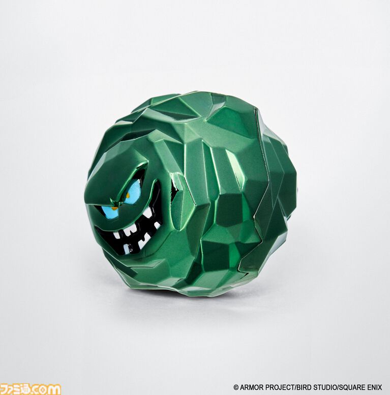 『ドラクエ』指人形のように遊べるミニパペットがかわいい。天空装備のメタルフィギュアやモンスターフィギュアなど新グッズがスクエニイーストアに新登場