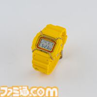 『MOTHER3』G-SHOCKのコラボ腕時計が公開。第6章のひまわり畑を彷彿させるイエローカラー。ベルト部分にはどせいさんも