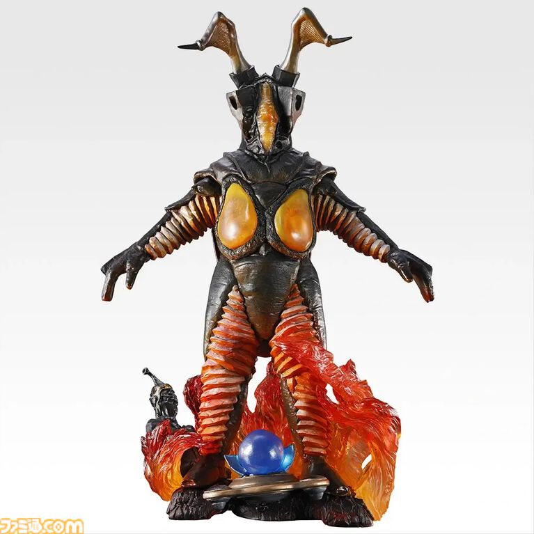 『ウルトラマン』60周年記念一番くじが本日(7/15)オンライン販売開始。“ゼットン”の精巧なフィギュアの足元ではゼットン星人、宇宙船、炎エフェクトが存在感を演出