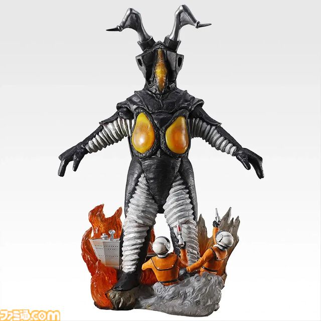 『ウルトラマン』60周年記念一番くじが本日（7/15）オンライン販売開始。“ゼットン”の精巧なフィギュアの足元ではゼットン星人、宇宙船、炎エフェクトが存在感を演出