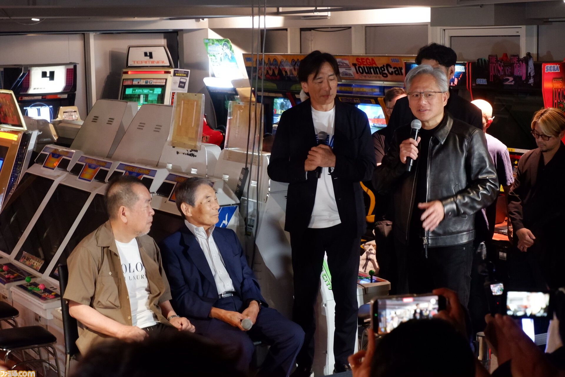 NVIDIAジェンスン・フアンCEOが来日。アキバGiGOでセガ愛を語り尽くす。鈴木裕氏＆セガ里見会長・内海社長＆入交元社長と振り返る“絆”。『バーチャファイター クロスロード』PC実機の披露も！