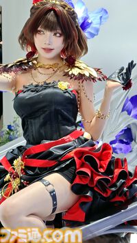『白銀の城』ブースはまるで“お城”そのもの！ レッドローズやシンデレラの公式コスプレイヤーも美しすぎた。熱気あふれるBW2026をリポート【BilibiliWorld 2026】