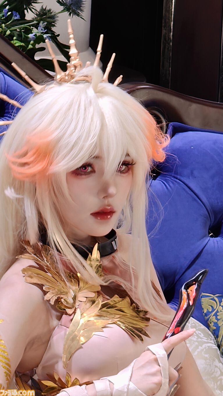 『白銀の城』ブースはまるで“お城”そのもの! レッドローズやシンデレラの公式コスプレイヤーも美しすぎた。熱気あふれるBW2026をリポート【BilibiliWorld 2026】