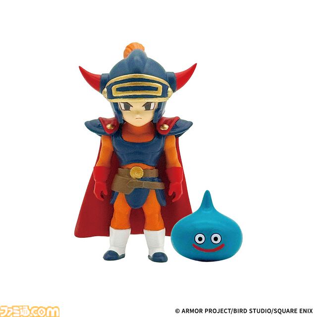 『ドラクエ』40周年くじが8月1日発売。歴代主人公＆スライム系モンスターのフィギュアが展開。冒険の書のノートも気になる