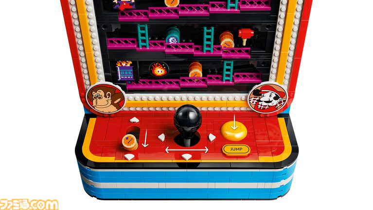 『ドンキーコング』懐かしのアーケードゲームをレゴブロックで再現。タルの投下機能や、ジャンプマンを動かしてタルを跳び越えるギミックも搭載