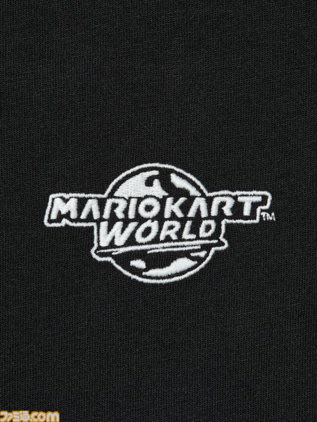 『マリオカート ワールド』のTシャツとスウェットがユニクロで8月10日に発売。ステッカーを散りばめたTシャツがかわいい