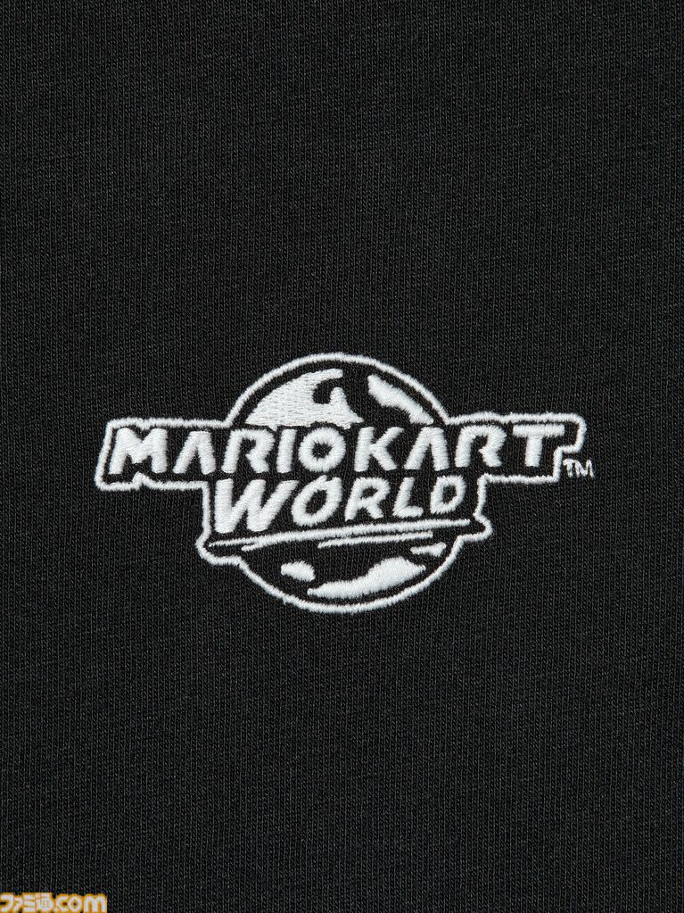 『マリオカート ワールド』のTシャツとスウェットがユニクロで8月10日に発売。ステッカーを散りばめたTシャツがかわいい