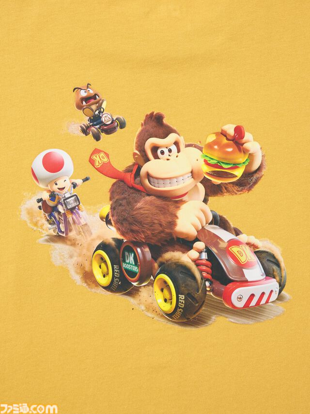『マリオカート ワールド』のTシャツとスウェットがユニクロで8月10日に発売。ステッカーを散りばめたTシャツがかわいい