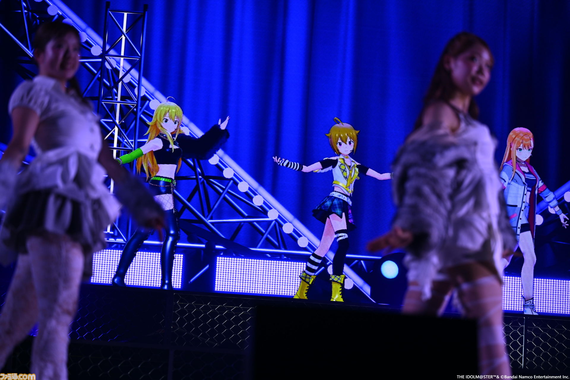 『アイマス』越境xRライブ“IWSF2026”1日目リポート。各ブランドから選抜されたダンス最強メンバーとプロのダンサーによる圧巻のステージが展開