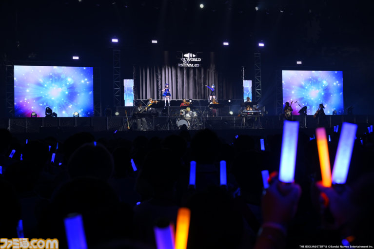 『アイマス』越境xRライブ“IWSF2026”2日目リポート。各ブランドが誇るボーカルアイドルのハイレベルな歌唱力と生バンドによるサウンドが会場を熱くする！
