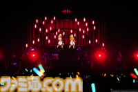『アイマス』越境xRライブ“IWSF2026”2日目リポート。各ブランドが誇るボーカルアイドルのハイレベルな歌唱力と生バンドによるサウンドが会場を熱くする！