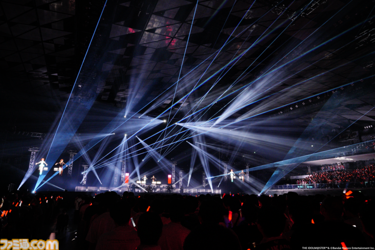 『アイマス』越境xRライブ“IWSF2026”2日目リポート。各ブランドが誇るボーカルアイドルのハイレベルな歌唱力と生バンドによるサウンドが会場を熱くする！