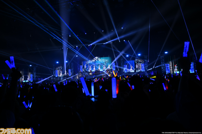 『アイマス』越境xRライブ“IWSF2026”2日目リポート。各ブランドが誇るボーカルアイドルのハイレベルな歌唱力と生バンドによるサウンドが会場を熱くする!