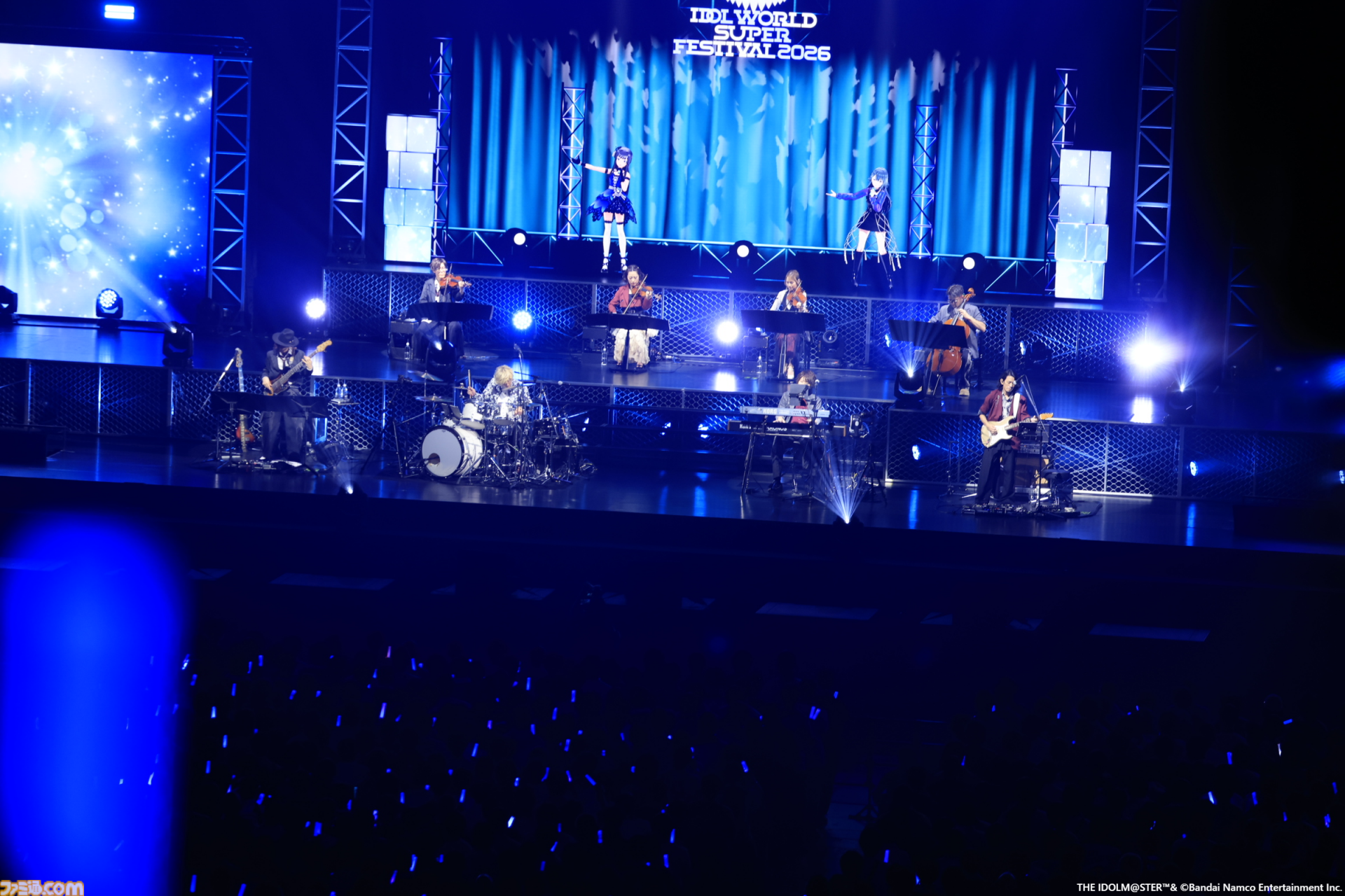 『アイマス』越境xRライブ“IWSF2026”2日目リポート。各ブランドが誇るボーカルアイドルのハイレベルな歌唱力と生バンドによるサウンドが会場を熱くする！
