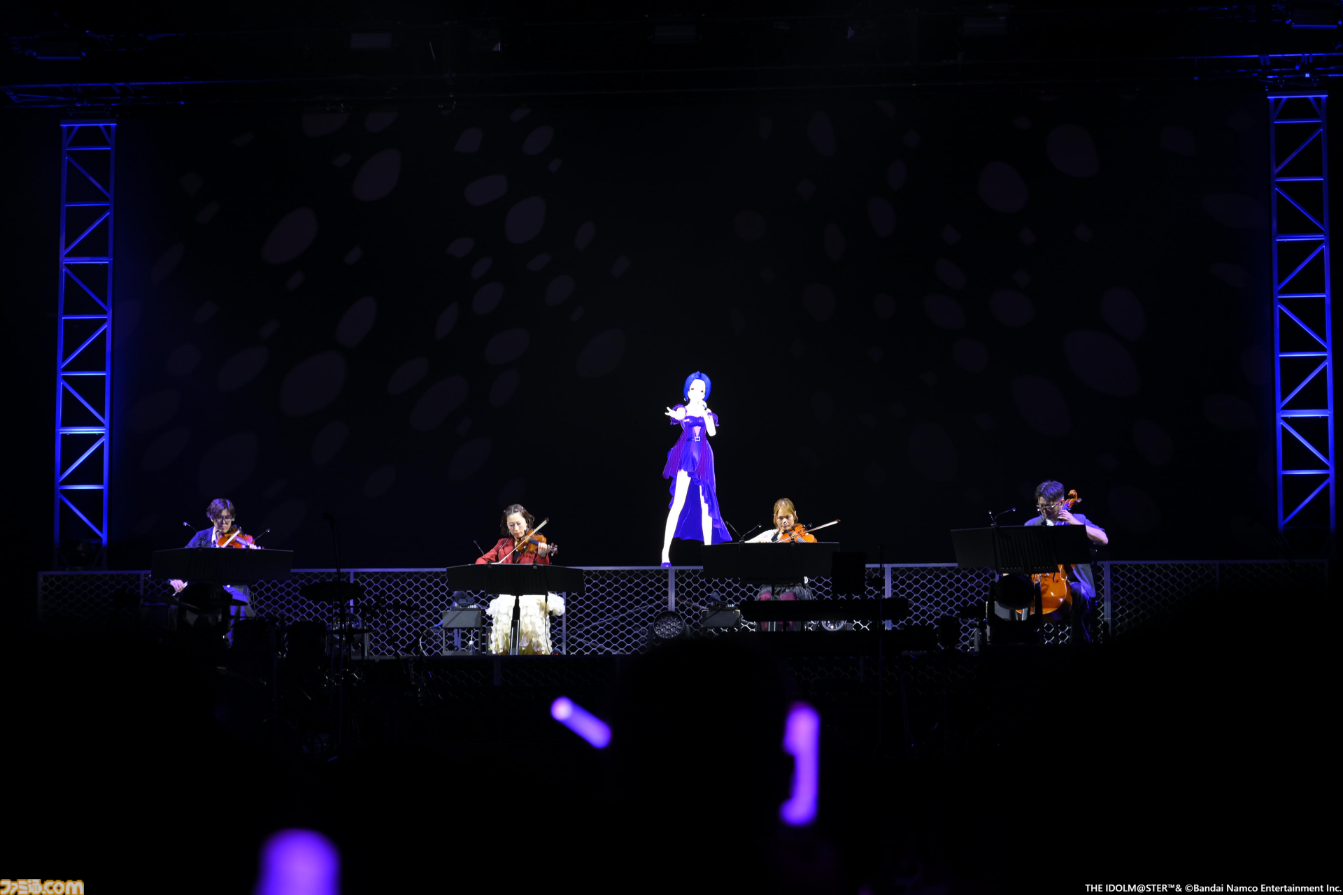 『アイマス』越境xRライブ“IWSF2026”2日目リポート。各ブランドが誇るボーカルアイドルのハイレベルな歌唱力と生バンドによるサウンドが会場を熱くする！