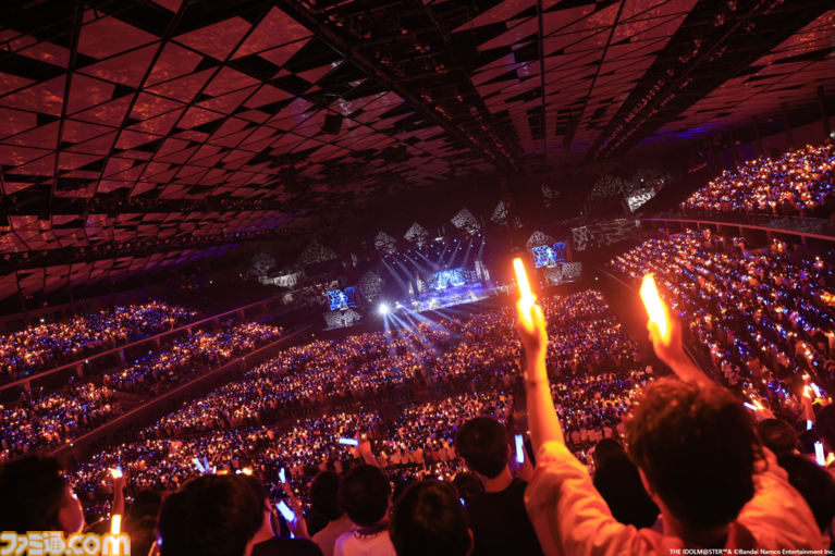 『アイマス』越境xRライブ“IWSF2026”2日目リポート。各ブランドが誇るボーカルアイドルのハイレベルな歌唱力と生バンドによるサウンドが会場を熱くする！