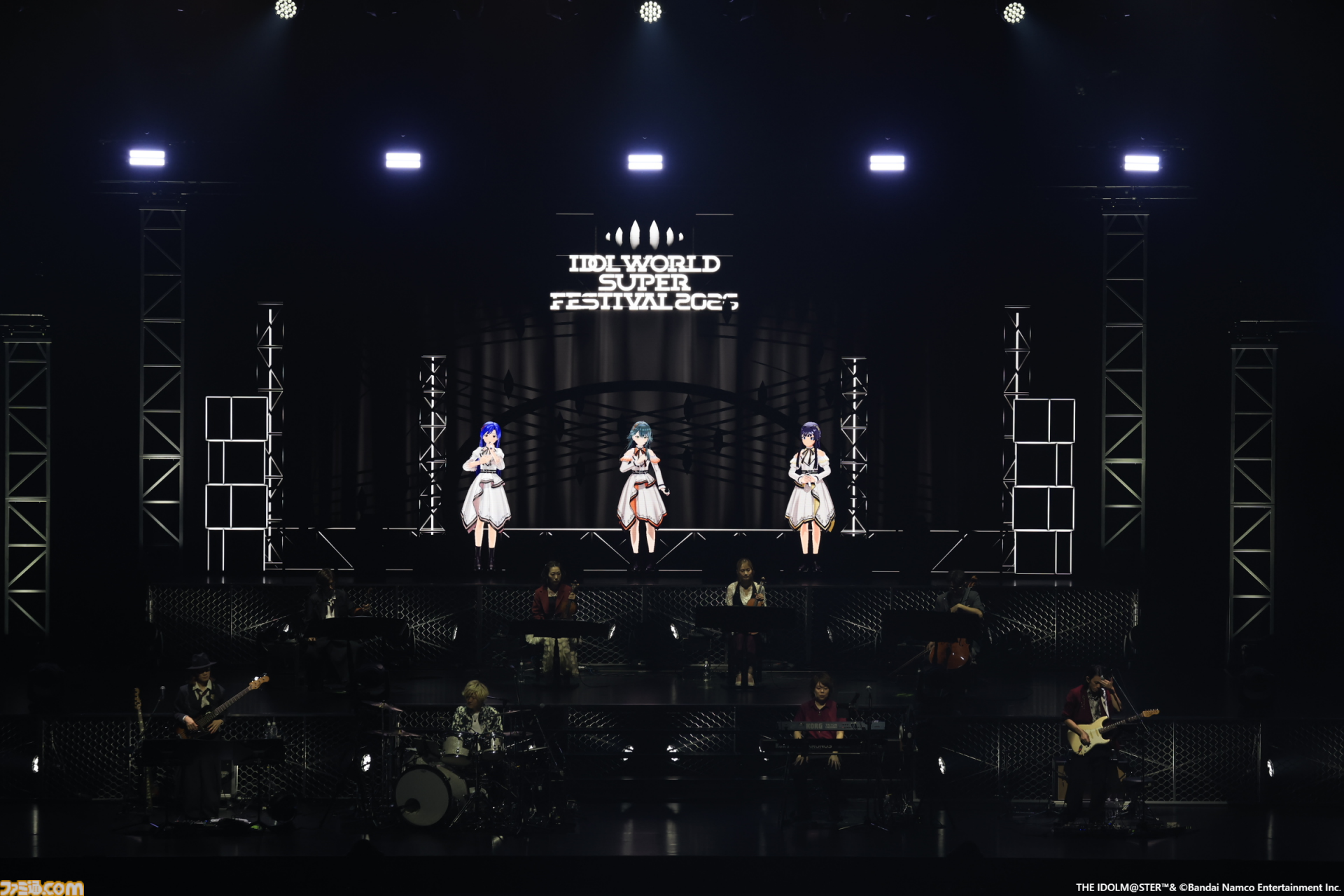 『アイマス』越境xRライブ“IWSF2026”2日目リポート。各ブランドが誇るボーカルアイドルのハイレベルな歌唱力と生バンドによるサウンドが会場を熱くする！