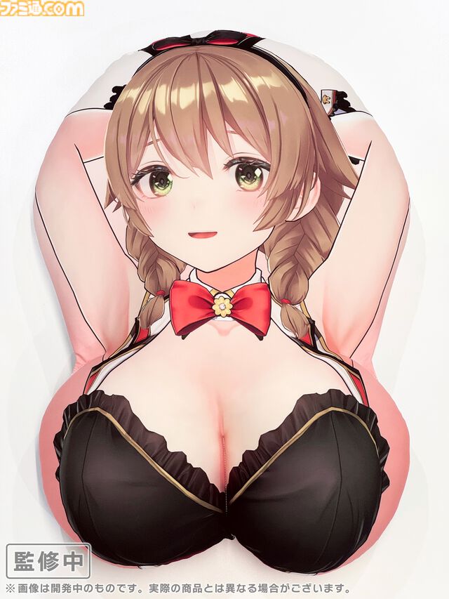 『バニーガーデン2』花奈のリアルな“谷間”を再現した等身大クッションが爆誕。表は魅惑の胸元、裏はプリッとしたお尻の欲張りすぎるリバーシブル仕様