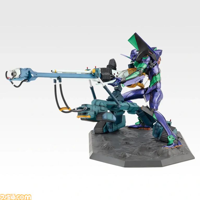 【ココに注目】『エヴァンゲリオン』ミサトさんのあのシーンを再現したフィギュアがもらえる一番くじが8/29発売。ポジトロンライフル装備の初号機や第6の使徒もフィギュアに
