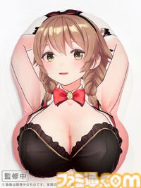 『バニーガーデン2』花奈の等身大クッションが本日（8/7）より受注開始。リアルサイズな魅力を最大限に堪能できるリバーシブル仕様