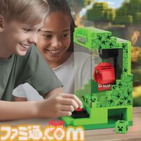 『マイクラ』帯電クリーパーとゴールドスティーブのスクイーズが発売。ブロックを削る発掘キットやエンダーマンのセンサーライトなど全7アイテムが予約受付中