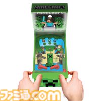 『マイクラ』帯電クリーパーとゴールドスティーブのスクイーズが発売。ブロックを削る発掘キットやエンダーマンのセンサーライトなど全7アイテムが予約受付中