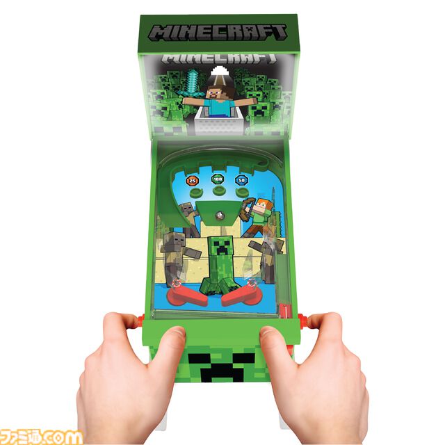 『マイクラ』帯電クリーパーとゴールドスティーブのスクイーズが発売。ブロックを削る発掘キットやエンダーマンのセンサーライトなど全7アイテムが予約受付中