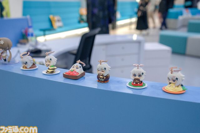 【HoYoverse】本拠地シンガポールオフィスツアー。LEGOブロックで作られた『原神』パイモンや、『スターレイル』『崩壊3rd』等身大キャラクターパネル、完全新作『ゼンゼロ』がお出迎え