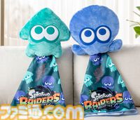 『スプラトゥーン レイダース』イカとタコのブランケットインクッションやすりみ連合のサーモタンブラーが当たる。セブンイレブンでキャンペーンが8月20日10時より開催